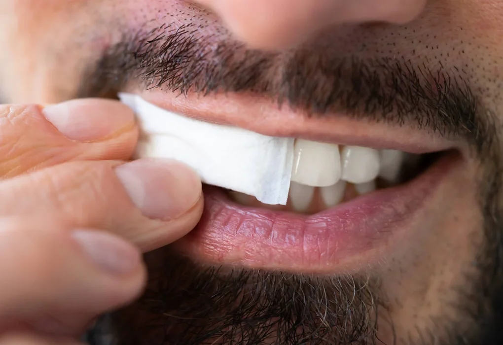 Nicotine Pouches Effects on Teeth