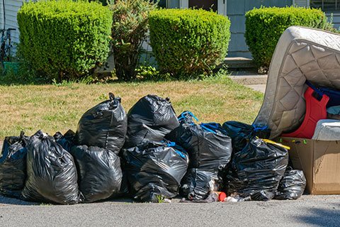 The Role of Junk Removal in Home Staging and Real Estate Sales Junk